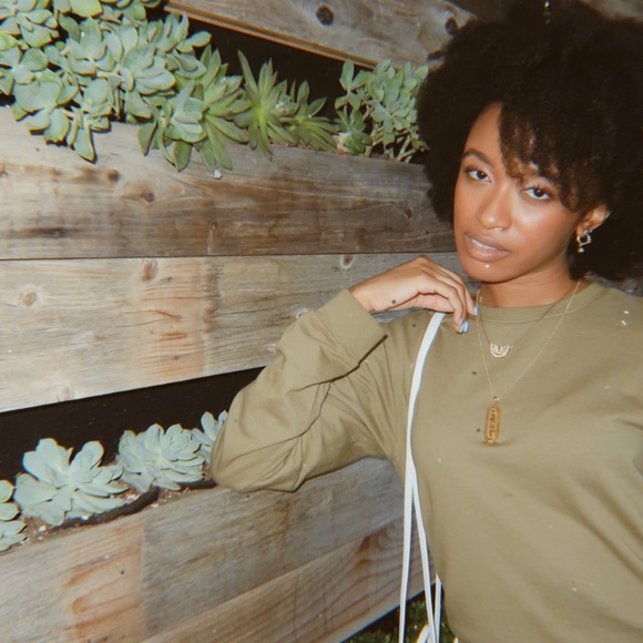 Meet your Posher, Taylor - Picture 1 of 1